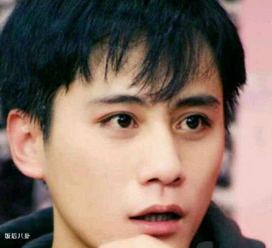 戏里戏外判若两人的男演员,刘烨和陈伟霆视频