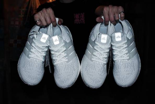 350v2,阿迪350v2经典售价