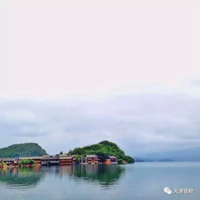 鍜岃皭鑷劧鎽勫奖浣滃搧,鍜岃皭鑷劧鎽勫奖浣滃搧娆h祻