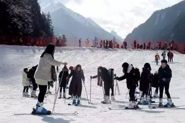 自由行去哪个滑雪场方便,松花湖滑雪一日游最佳攻略