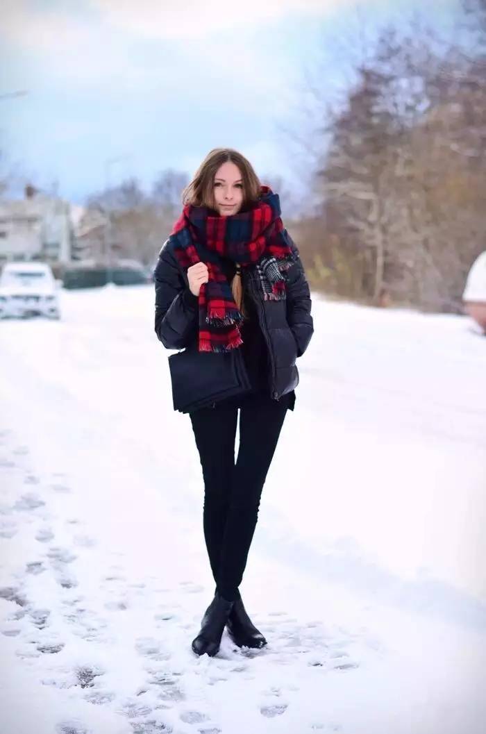 冬天米色短靴子搭配大全,冬天什么短靴好看又百搭