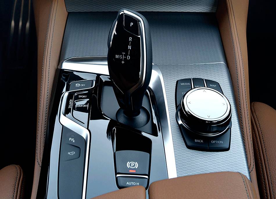 全新5系测评,试驾全新2018宝马5系