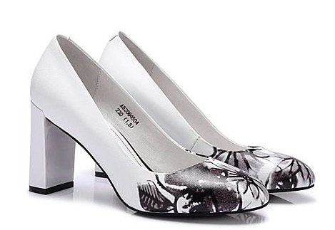 明星们穿的鞋子,明星潮鞋时尚穿搭