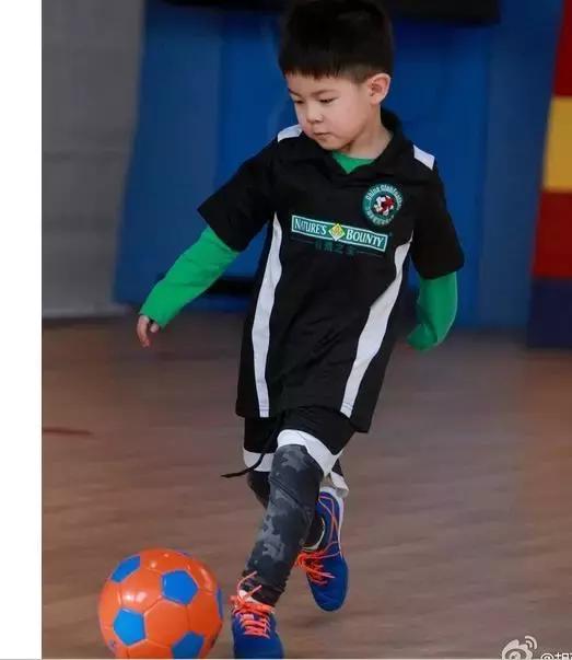 当众*辱侮**沙溢戴绿帽，如此轻佻的玩笑话居然出自艺术家之口？