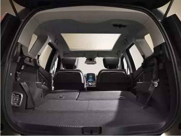 雷诺大风景7座MPV油耗,2021雷诺大风景七座mpv