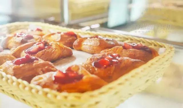 必须曝光！男女老少被这艘邮轮“骗”得不想回家！