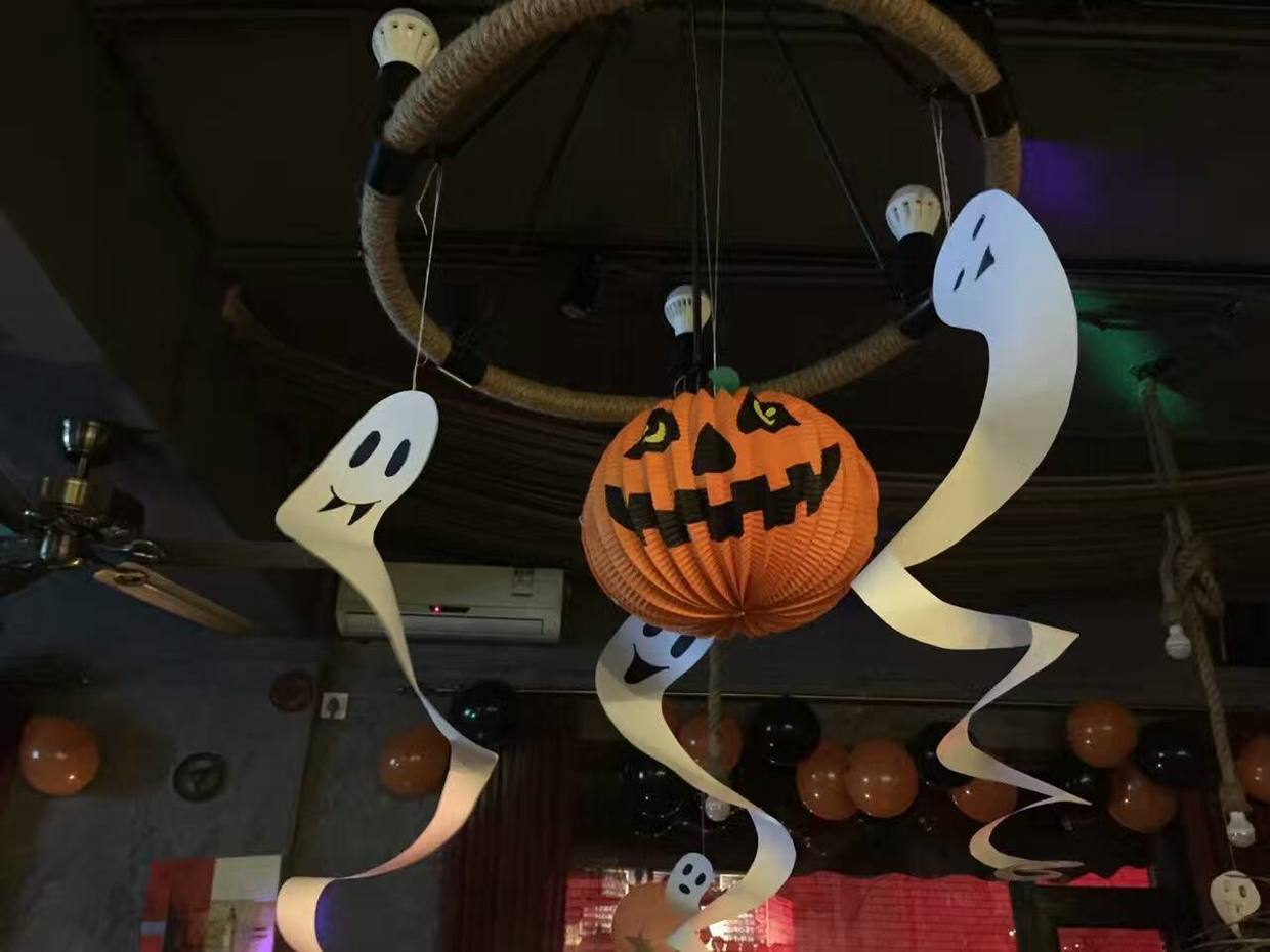 今年我住了40多家青年旅舍，这是我的见闻