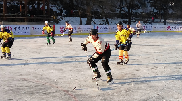 承德避暑山庄杯冰雪速度滑冰比赛,承德避暑山庄冰雪迎春