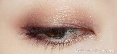 跟着星座大师走，BlingBling点“靓”新一年