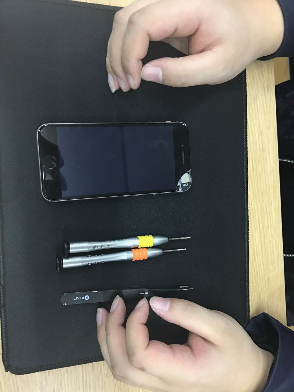 iphone6屏幕换玻璃,iphone6屏幕更换多少钱