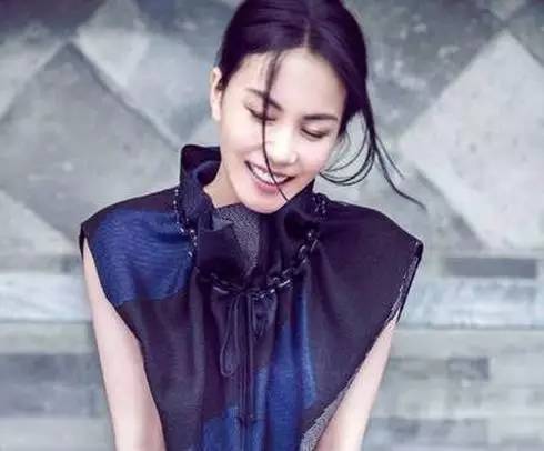 王菲日本演唱会,王菲99日本演唱会波西米亚狂想曲