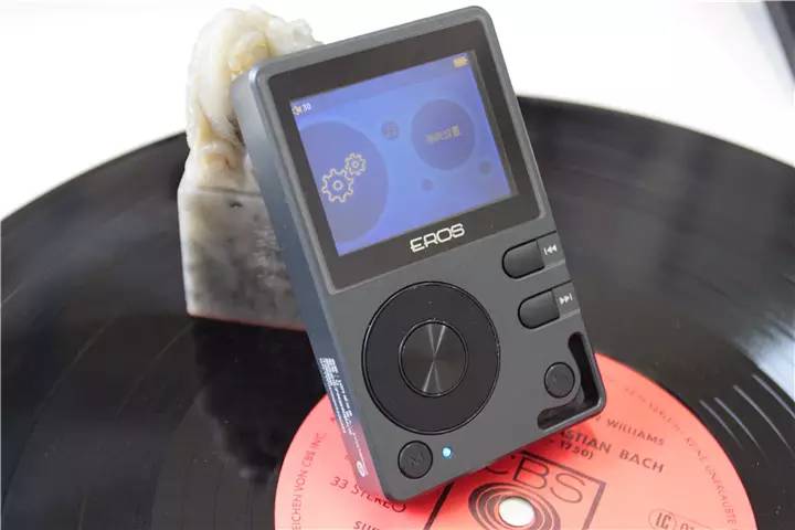 新年开箱第二弹---EROS*放播**器Q