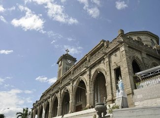 越南芽庄美丽的夜晚,越南芽庄的海上真美