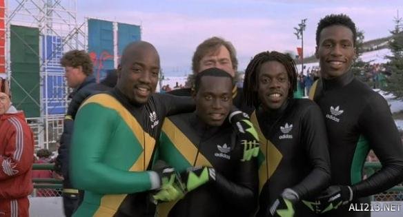 让人热血沸腾的十部必看战争电影,必看的10部励志体育电影