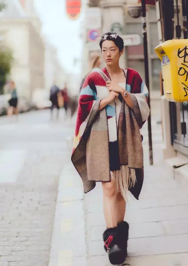 陈乔恩刘雯宋佳争着穿,那些年丑哭的国产牌子终于时髦上天!