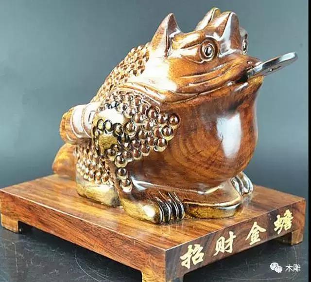 美容店的金蟾怎么摆放招财,为什么说摆放金蟾摆件可以招财