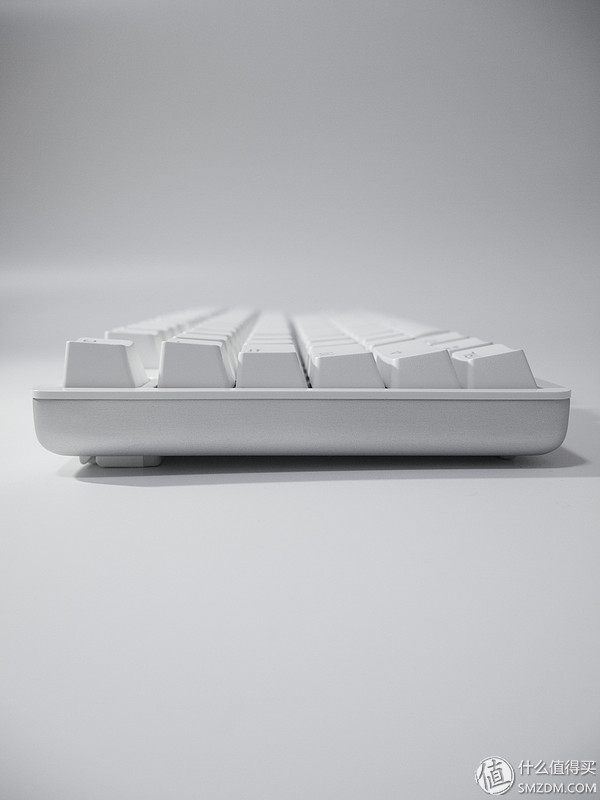 悦米机械键盘反应迟钝,悦米mk01机械键盘