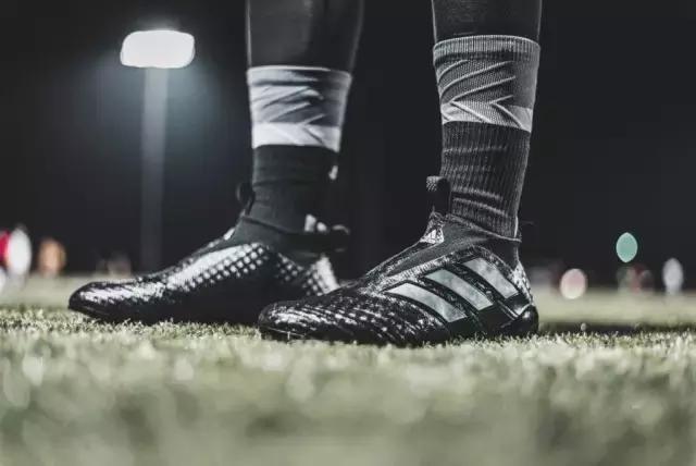 色彩斑斓的新一年,先从黑白格纹之耀开始吧!