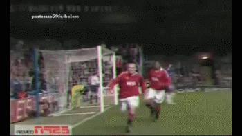 不懂足球的去足球场看球,不懂足球的人看球