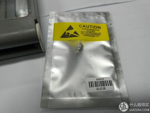 iphone5s摇动机身有响声,苹果手机振动失灵自己反复震动