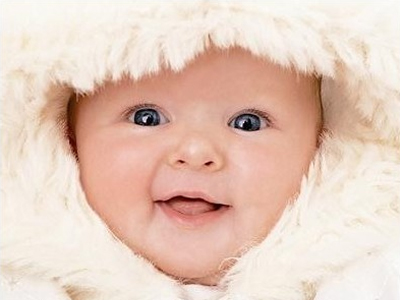 8个月宝宝晚上睡觉老醒一醒就哭,一个月宝宝睡觉容易醒怎么办