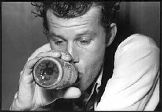 新年头一天我不劝你别的，我就劝你多喝点