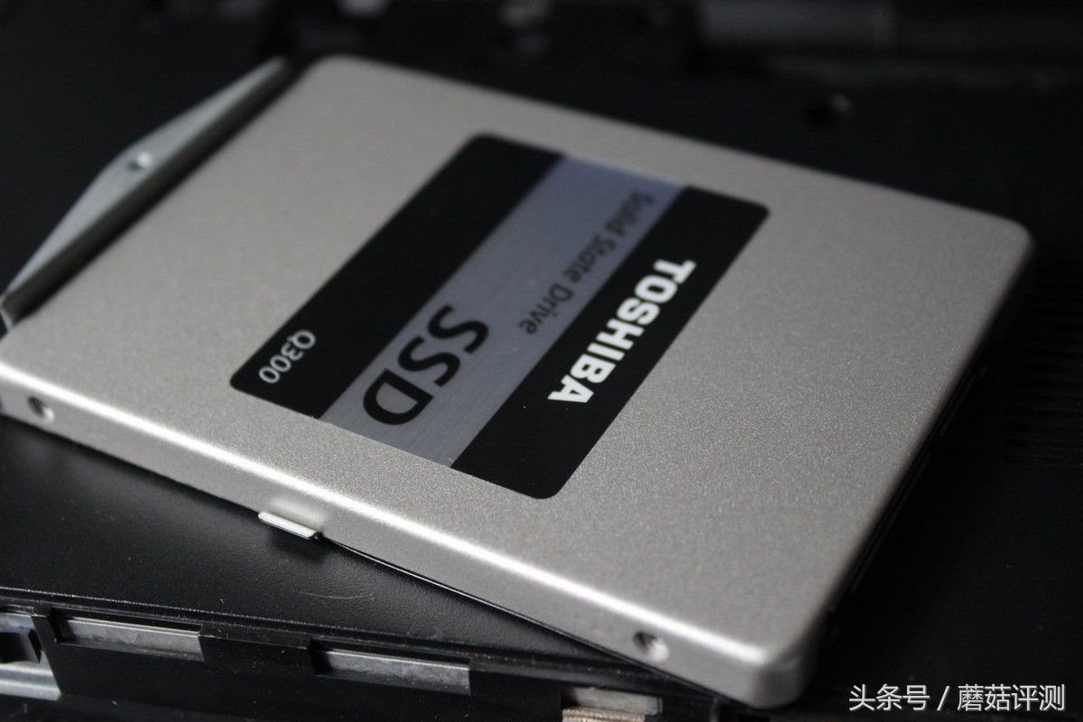 戴尔笔记本inspiron3437更换内存,戴尔inspiron3501怎么改硬盘模式