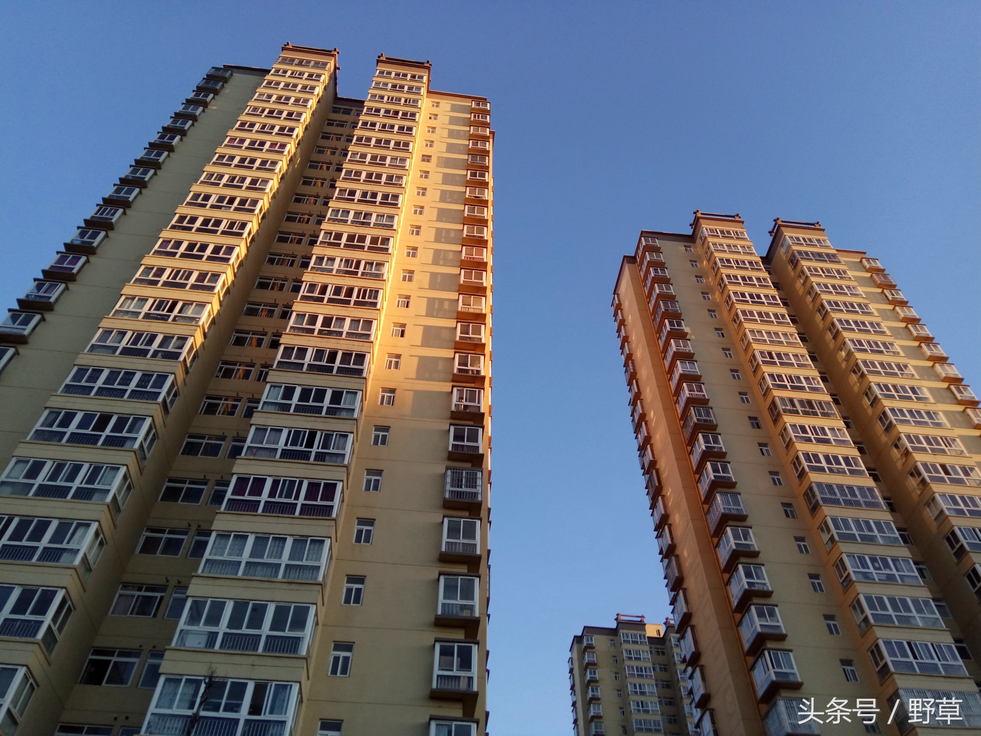 吴秀波刘诗诗刘昊然代言红米,红米广告刘诗诗吴秀波刘昊然