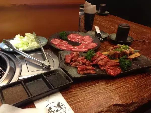 沈阳十大必去的餐厅探店,38年老字号美食探店沈阳