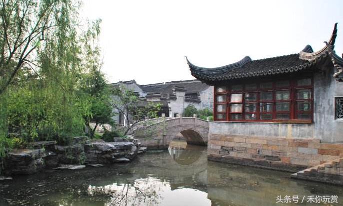 青砖黛瓦的古街风情,青砖黛瓦骑楼古巷