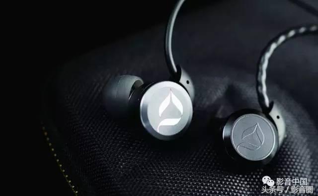 世界公认最强的十款入耳式耳机 (十大音质好的入耳式耳机)