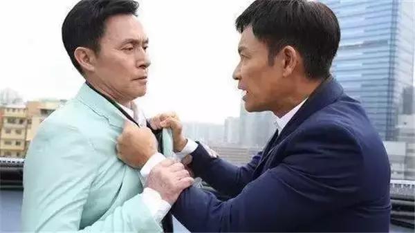 入行前是足球运动员，亦正亦邪，《天龙八部》慕容复成经典