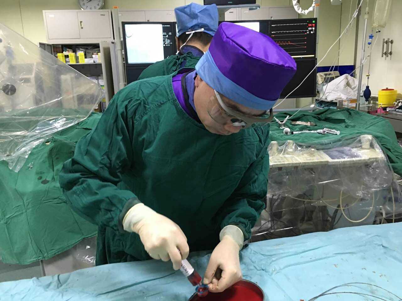 解放军306医院除夕之夜倒计时与正计时