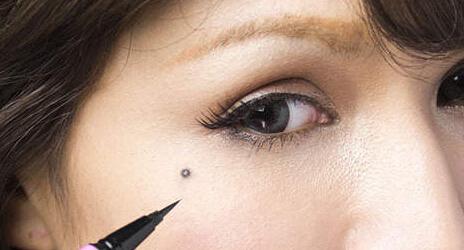 这个宝宝不简单,出生自带“丘比特”特效,buling!