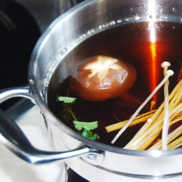 南宁有单人小火锅吗,南宁旋转小火锅