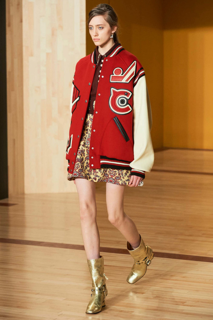 你以为只会做包的Coach，人家的衣服早就美翻天了！