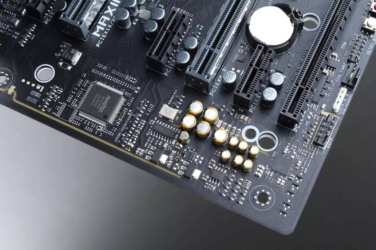 鐜╁鍥藉害rogb450-f鍐呭瓨瓒呴,rog鐜╁鍥藉害strix澶槼绁瀏x601