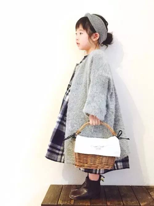 日本萌娃童装走秀,日系小童装潮流搭配