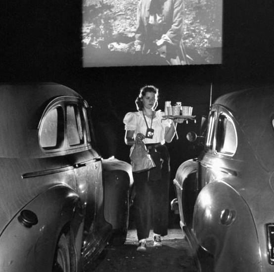 汽车电影院真实视频,世界上第一家电影院在哪个国家