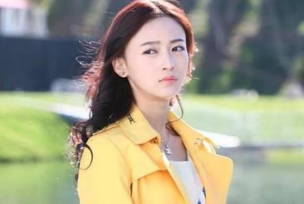 李小璐的脸经历了什么,李小璐脸很大吗