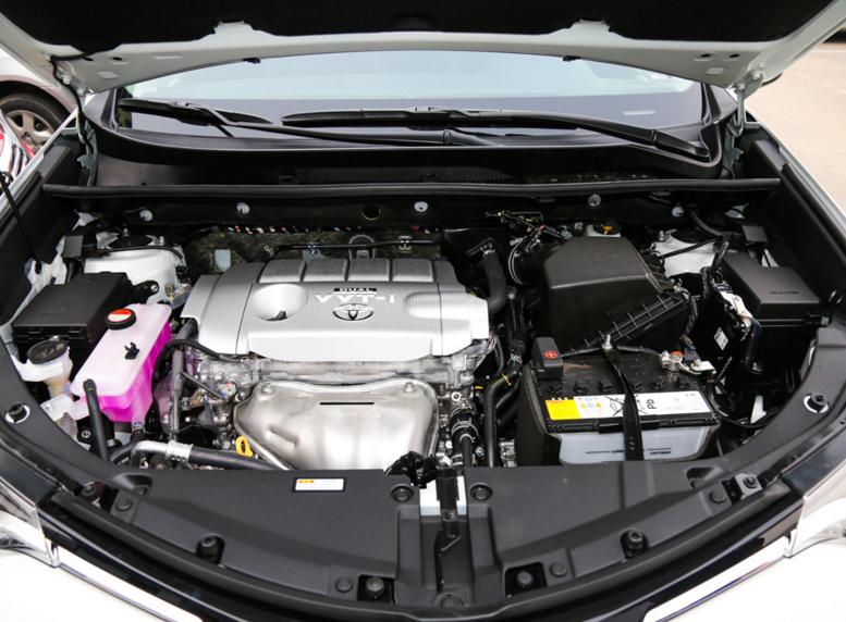 rav4荣放2015款2.0lcvt四驱新锐版,rav42016用车评价