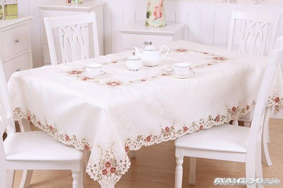 中式实木圆餐桌配什么桌布,实木餐桌桌布和椅子套全套