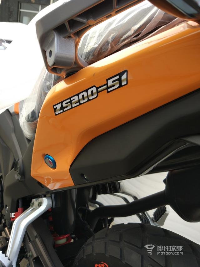 涓囬噷涔嬭濮嬩簬鍘熺偣,2022娆惧畻鐢宠禌绉戦緳rx1s250