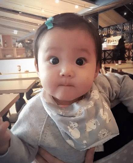 贾静雯家的咘咘现在多大了 (贾静雯咘咘饼干)