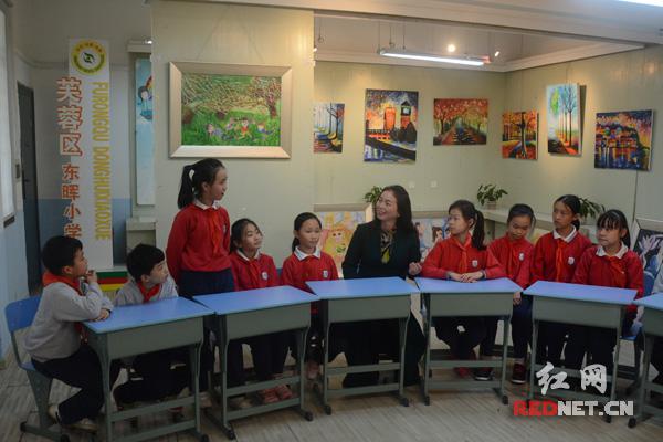 芙蓉区东晖小学老师,长沙芙蓉区东晖小学怎么样