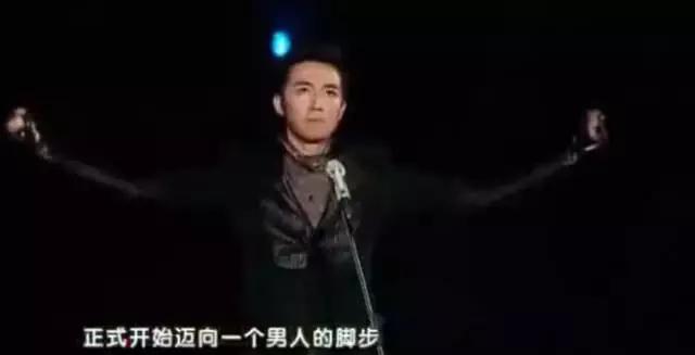 烧伤事件双方粉丝互撕六年，他们承受无尽痛苦，却总是被揭旧伤疤