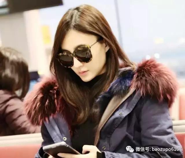 杨幂孙俪新消息,杨幂因礼服上热搜