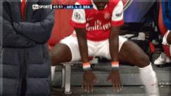 足坛史上十大令人震惊瞬间,盘点足坛五个无法复制的瞬间