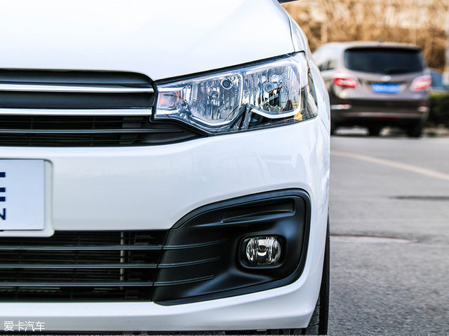 爱丽舍新款和老款对比,10款爱丽舍对比全新爱丽舍