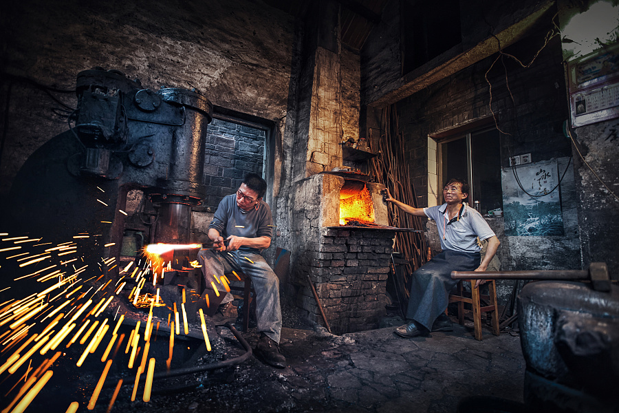 老汉唱秦腔,唱民谣的流浪汉